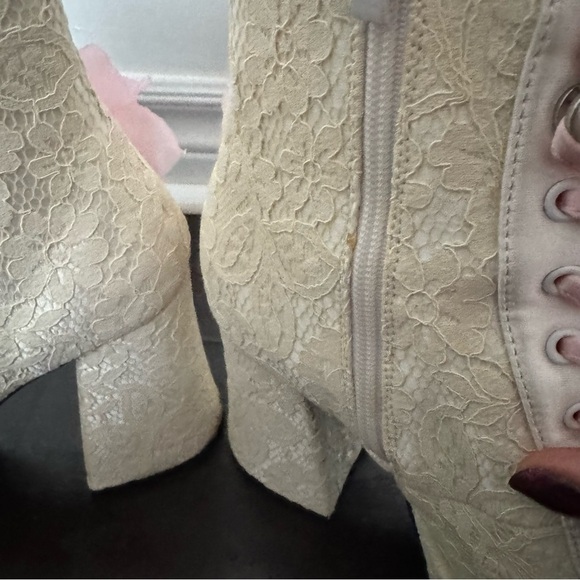 SECRET GARDENS LACE BOOTIES
SUGAR THRILLZ coquette floral goth Fairycore 7 - Picture 8 of 13